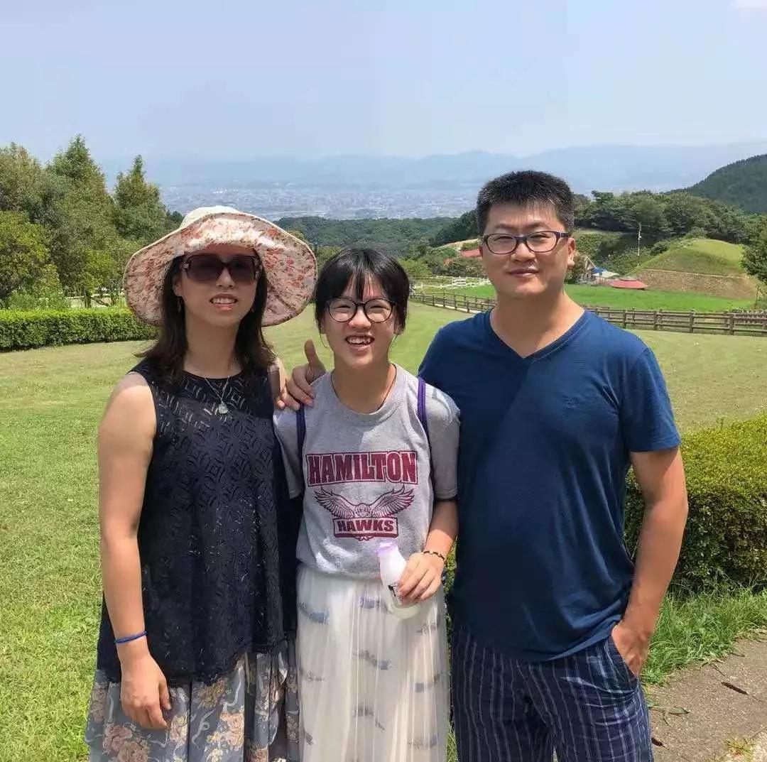 杨勇医生幸福的一家