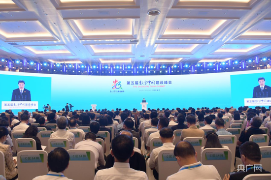 7月23日至24日，第五届数字中国建设峰会举行，福州数字经济发展动能加速释放（央广网记者 龚雯 摄）