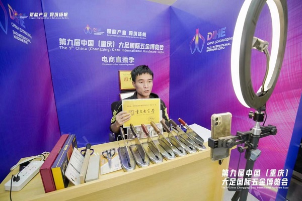 图片8.jpg